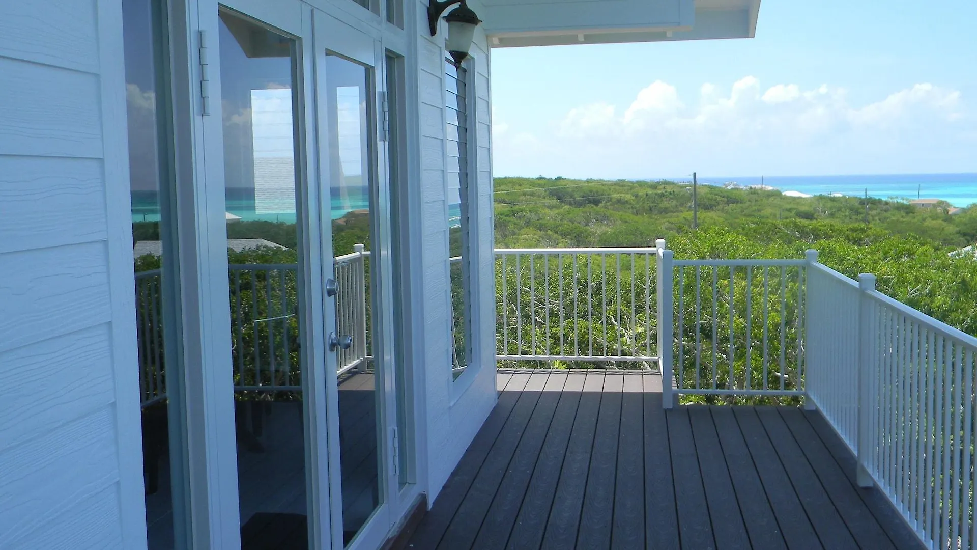Harbor Breeze Villas Clarence Town Bahamas
