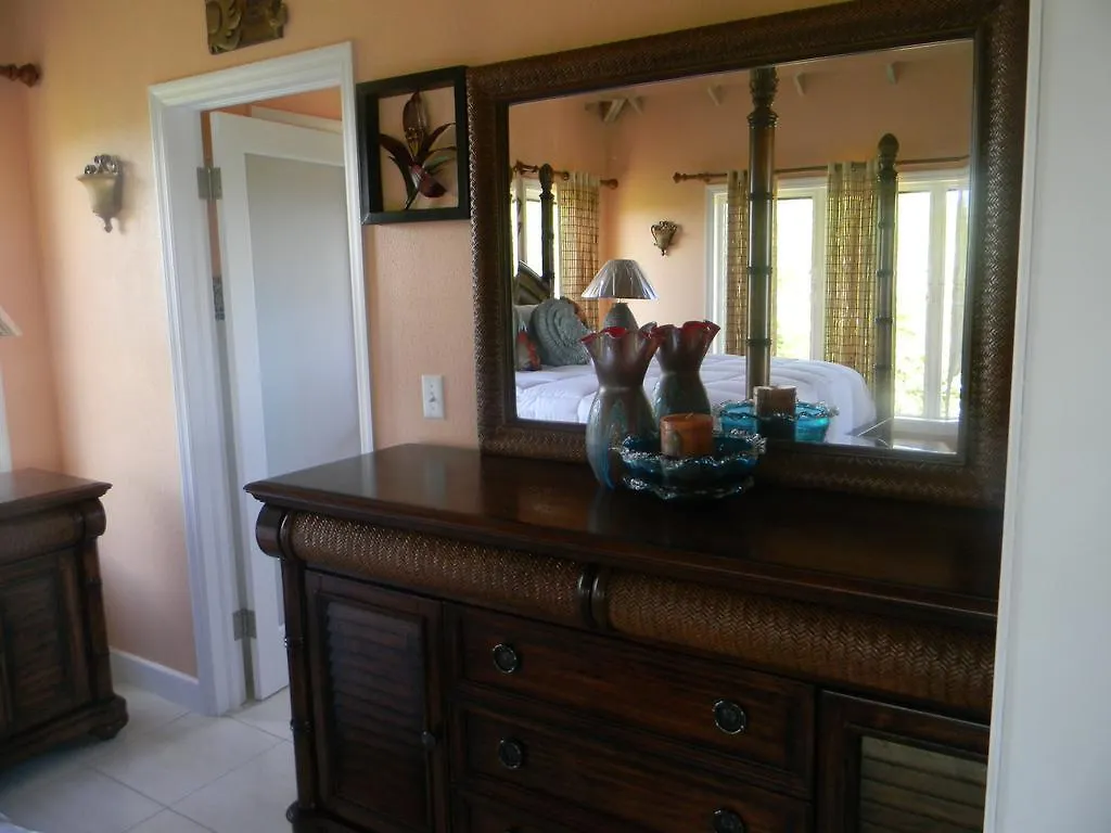 Resort Harbor Breeze Villas Clarence Town