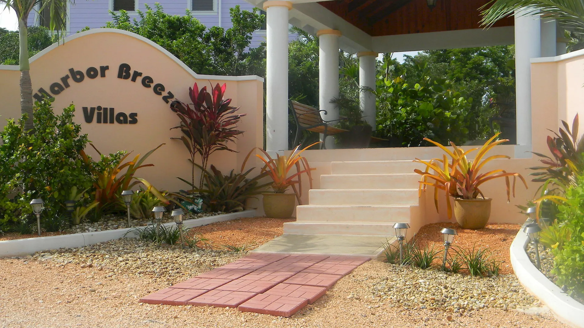 Harbor Breeze Villas Clarence Town Resort